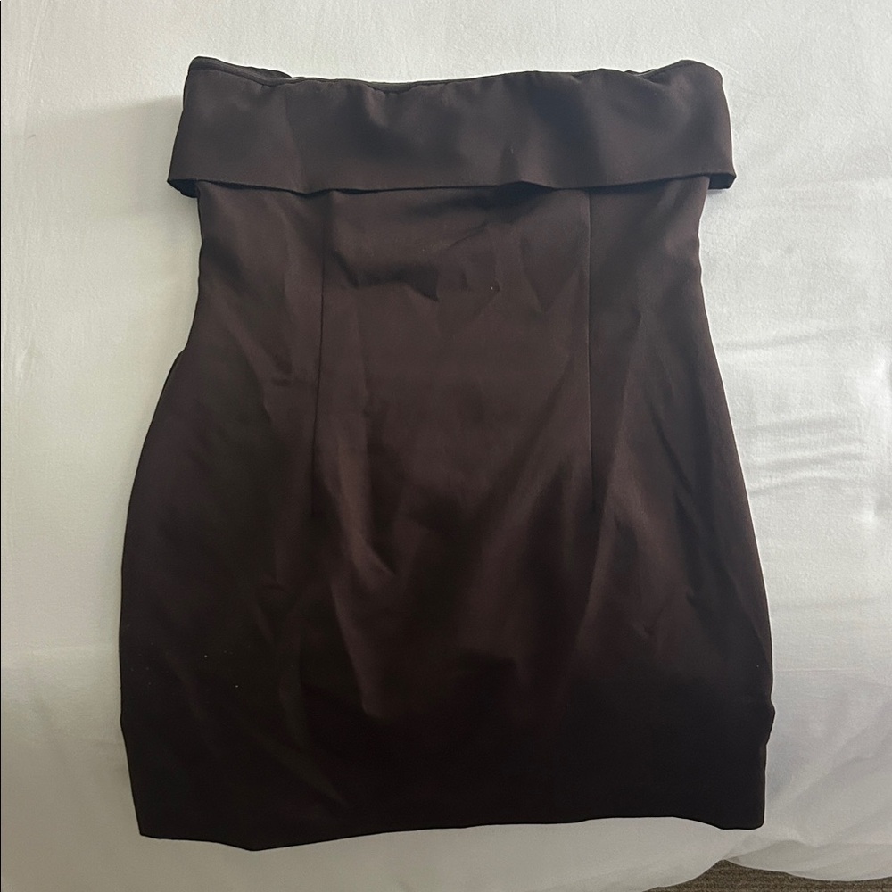 Elegant Brown Strapless Dress